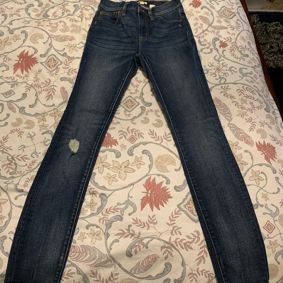 JCrew size 24 EUC toothpick jeans with stretch. - Picture 2 of 5